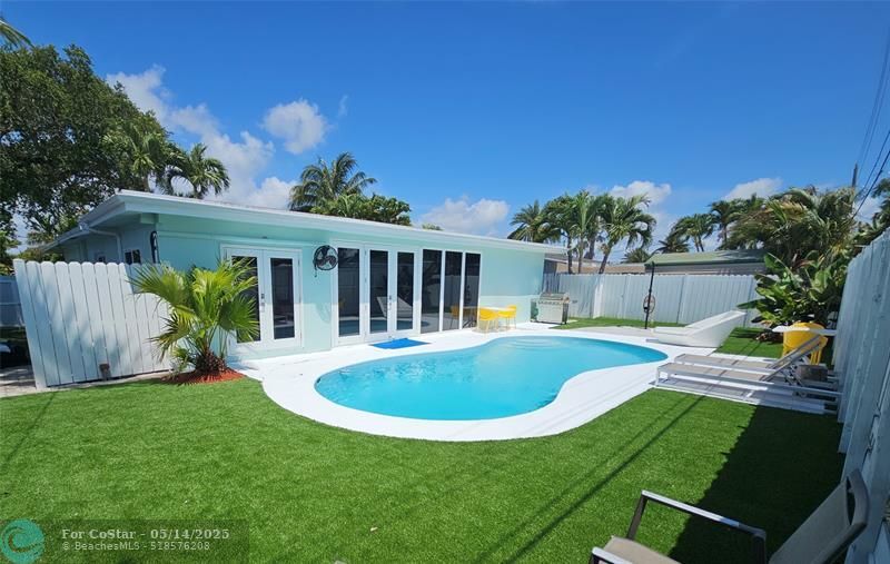 Foto principal - 3680 NE 16th Ave