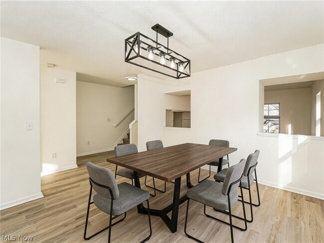 Foto del edificio - 821 Nela View Rd