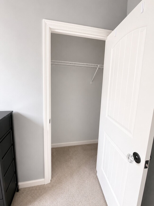 Foto del edificio - 1592 Pressley Ln