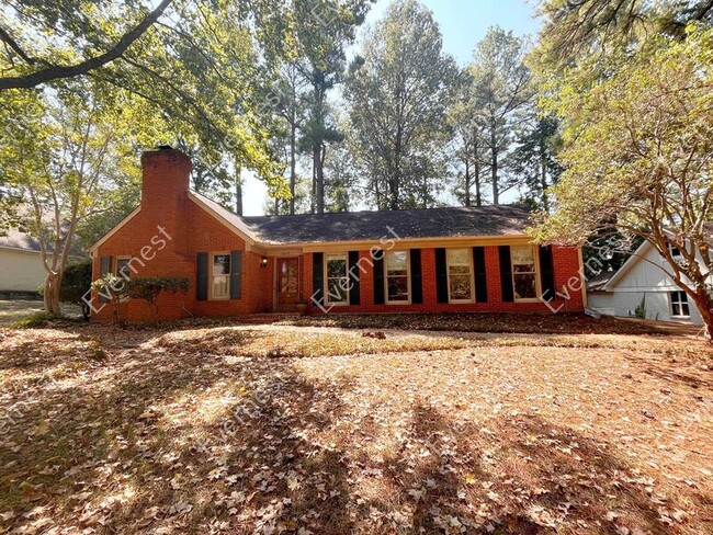 Building Photo - 1507 Northlake Cir