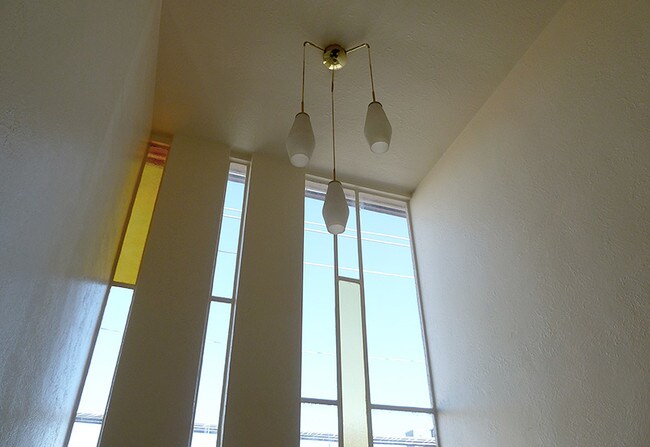 Foto del edificio - 4720 E 8th Ave