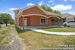 Foto del edificio - 9322 Clamp Ave