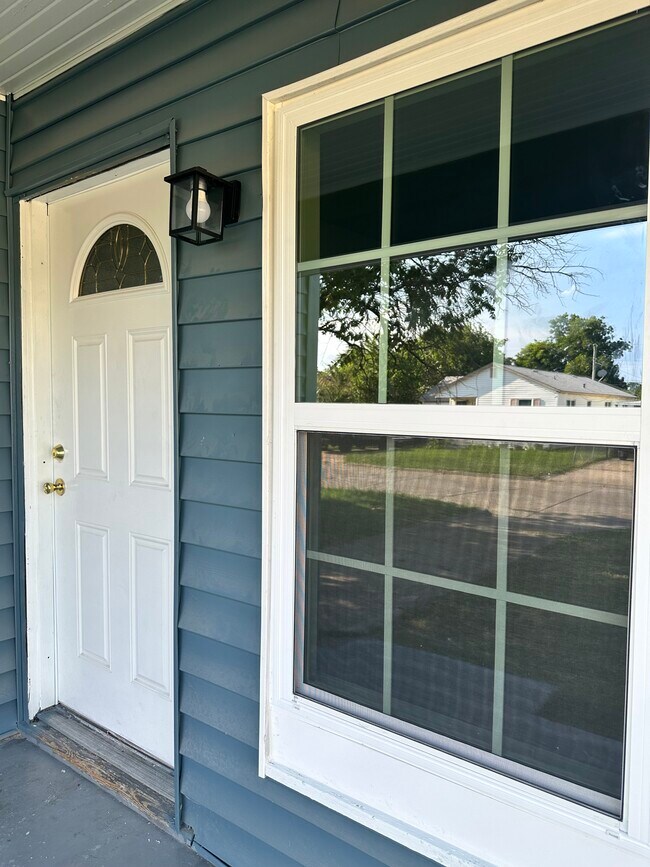 Foto del edificio - 1803 NW Hoover Ave
