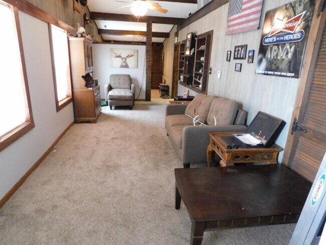 Foto del edificio - 3701 West 12th St Unit B