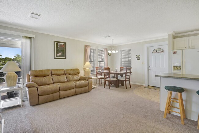 Foto del edificio - 4730 Almar Dr