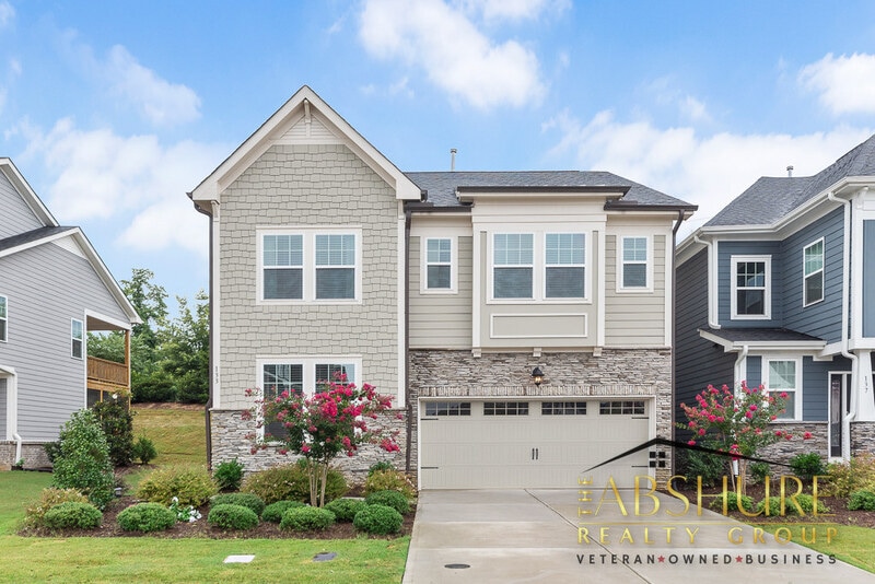 Foto principal - 133 Ainsdale Pl