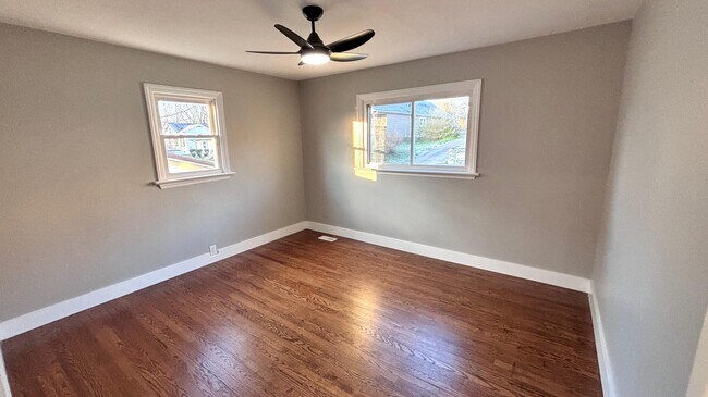 Foto del edificio - 331 N Maple St