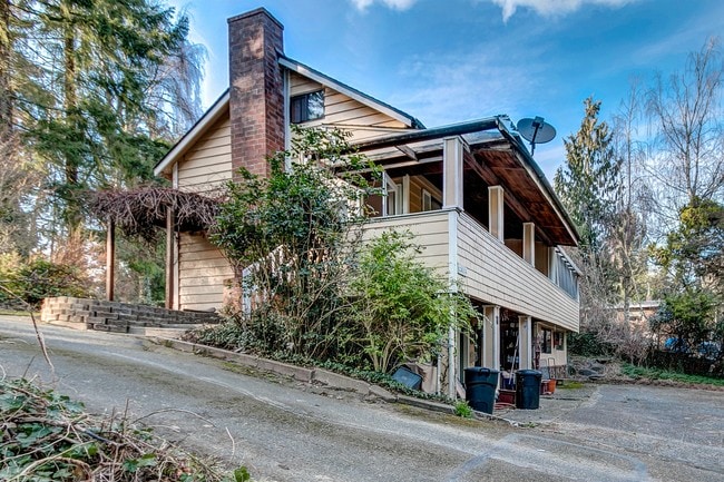 Building Photo - 23624 23rd Ave W