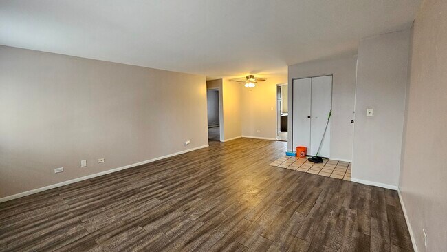 Sala de estar - 415 Echo Ln