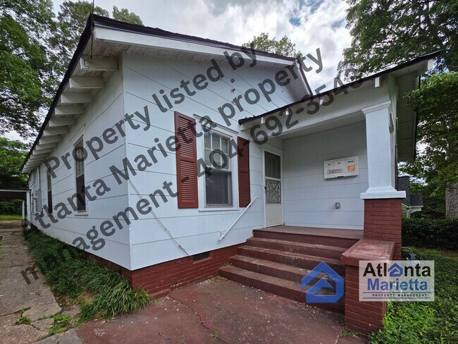 Foto del edificio - Charming Remodeled 3 Bedroom Ranch in the ...