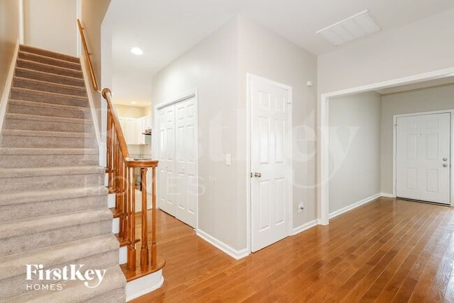 Building Photo - 6217 Tuskan Dr