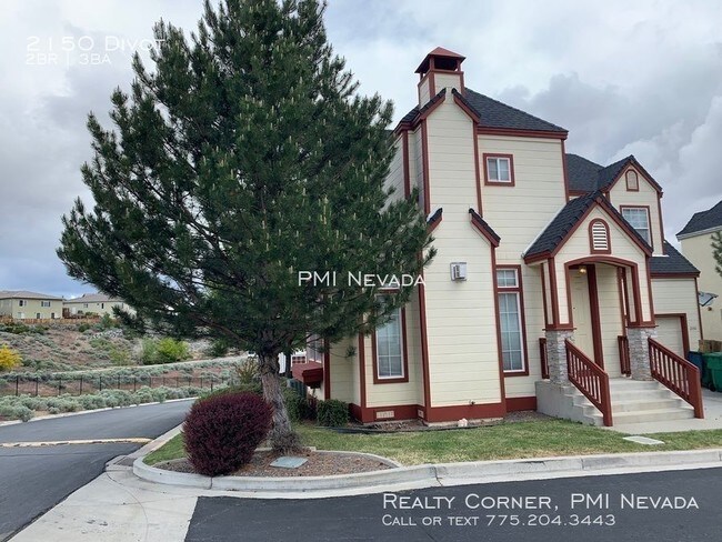 Building Photo - 2 Master Suite House in Sparks