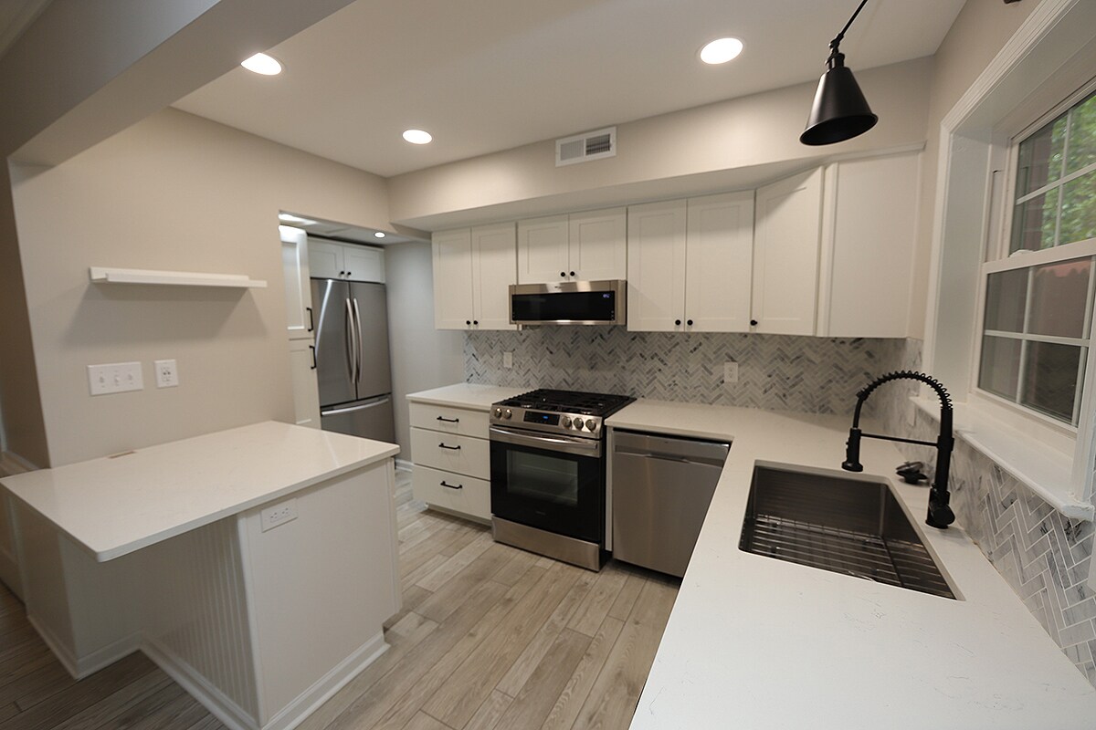 3719 Jamestown Cir, Raleigh, NC 27609 Townhome Rentals in Raleigh NC