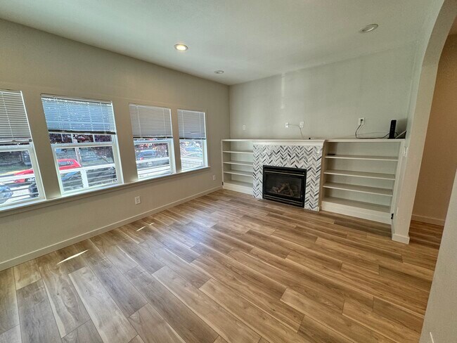 Foto del edificio - 6118 SW Stevens St