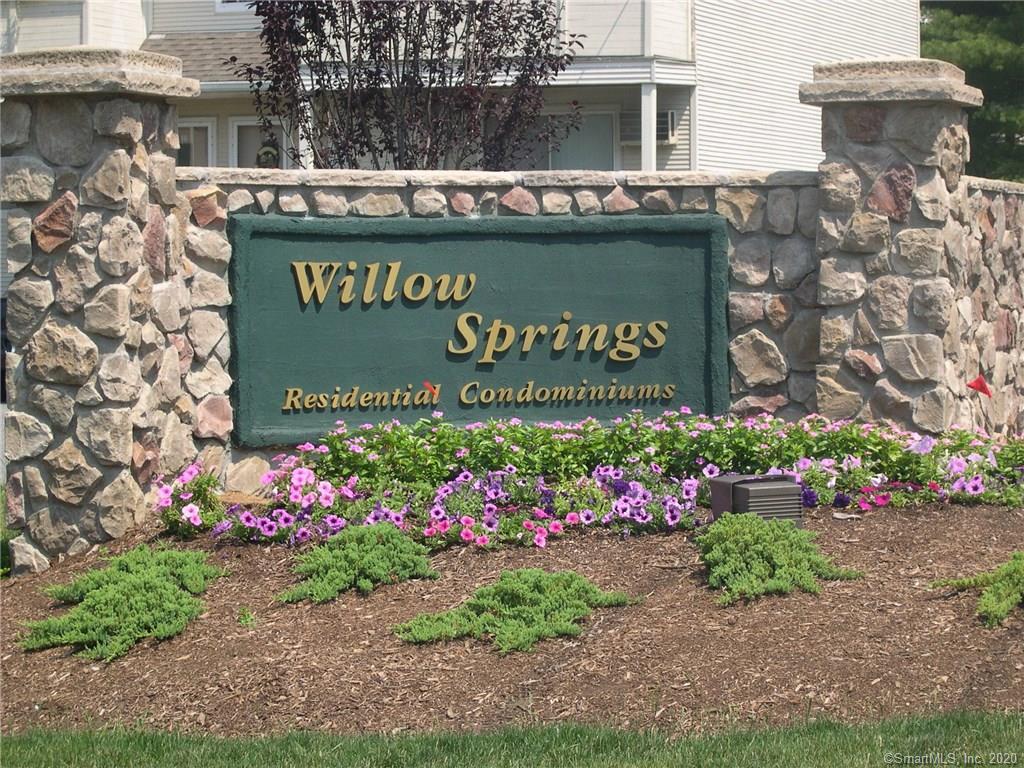 Primary Photo - 129 Willow Springs