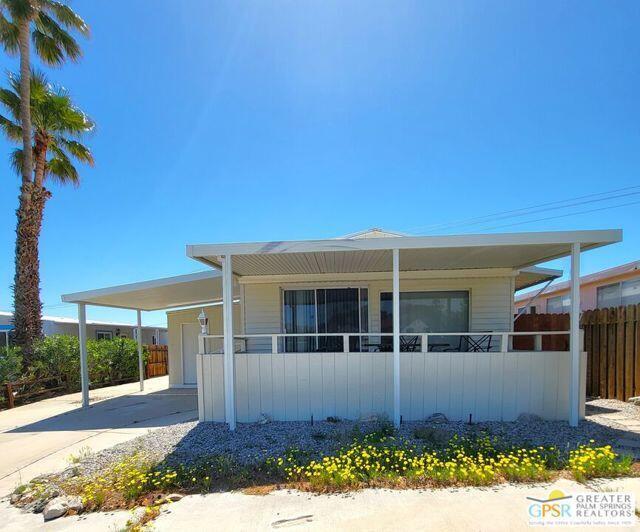 Foto principal - 69430 Fairway Rd