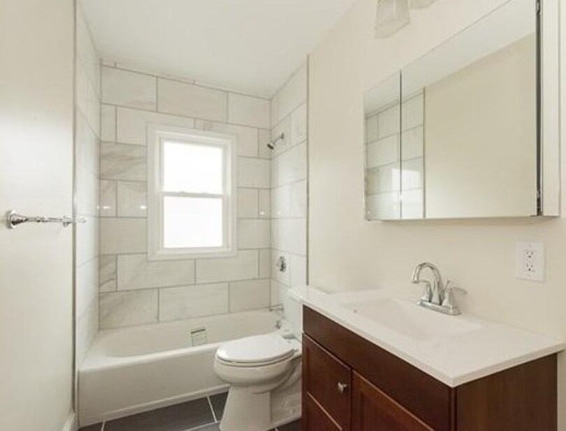 Primary Photo - 60 Gilbert St