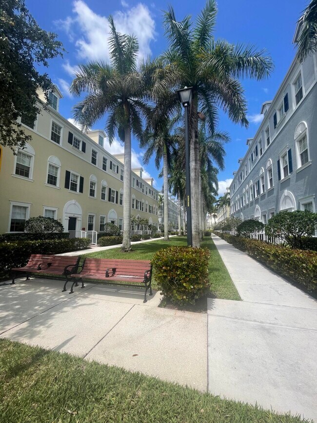 Foto del edificio - 114 Locustberry Ln