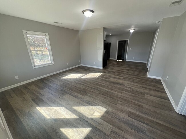 Foto del edificio - House for rent in Elizabethtown. 3 bed and...