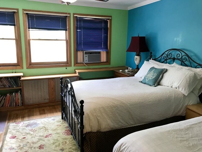 Foto del edificio - 3 br, 3 bath Apartment - 1619 Shady Ave