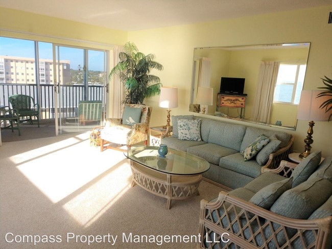 Building Photo - 1150 Tarpon Center Dr