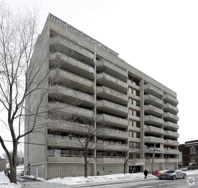 Des Jardins Cooperative d'Appartements Limit