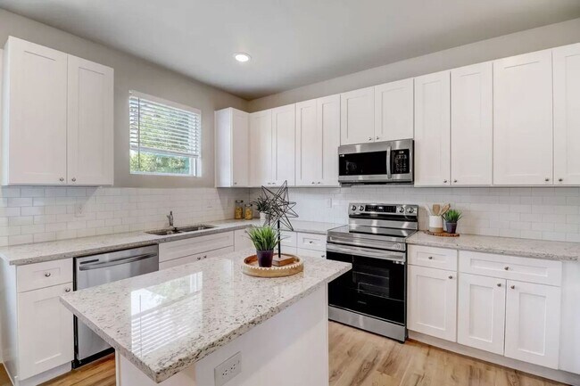 Foto del edificio - CYPRESS PLAN