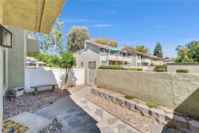 Building Photo - 5422 Chippewa Ct