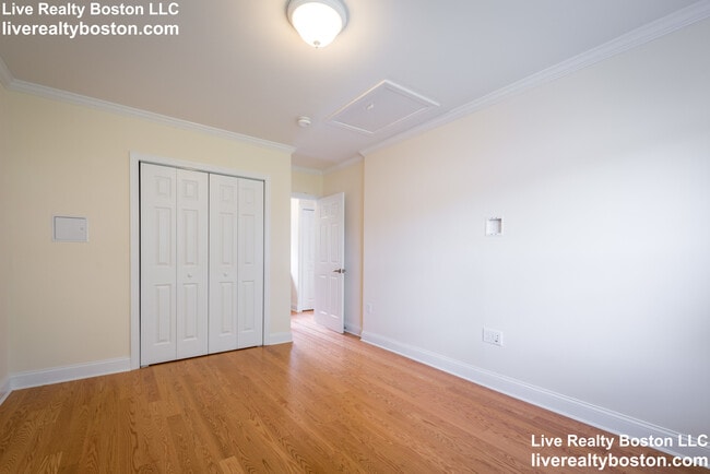 Building Photo - 511 VFW Parkway