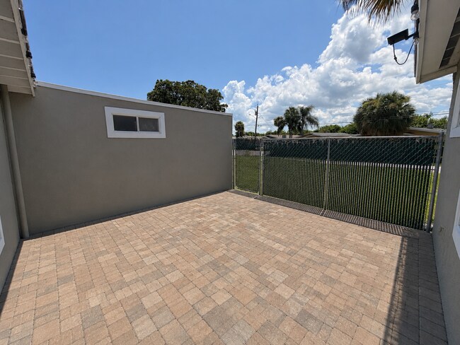 Foto del edificio - 2505 Spence Dr NE