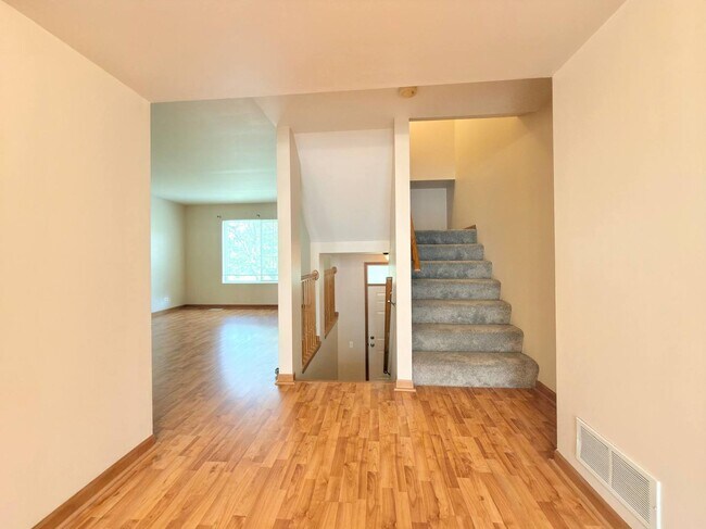Foto del edificio - 3192 Ketch Ct