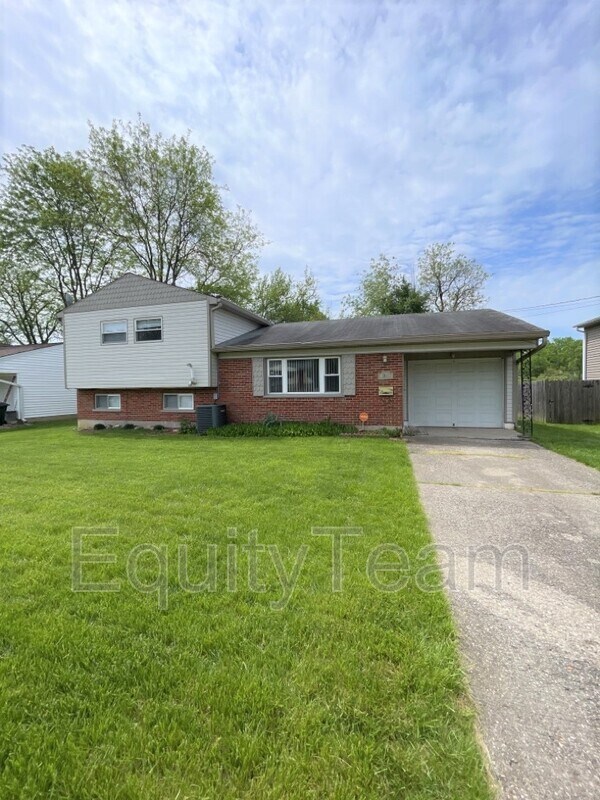 1379 Randomhill Rd, Cincinnati, OH 45231 House Rental in Cincinnati