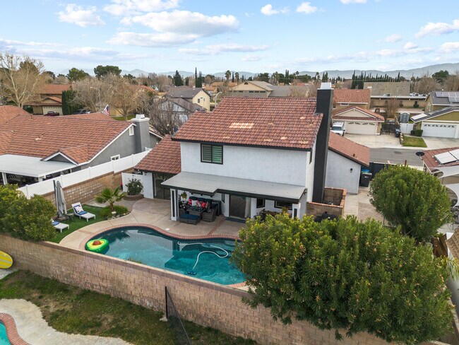 Foto del edificio - 2833 Springfield Pl