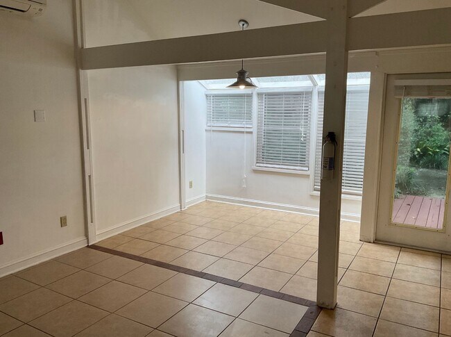 Foto del edificio - 1 Bed 1 Bath in Duckpond