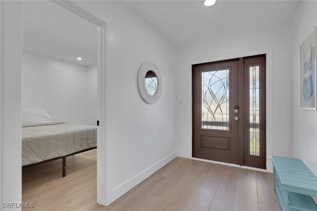 Foto del edificio - 2700 Gulfview Dr