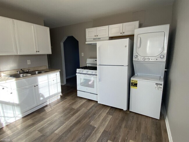Foto del edificio - 2 br, 1 bath House - 21047 Atlantic Ave
