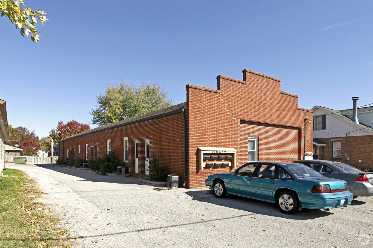 Building Photo - 309-311 Front St