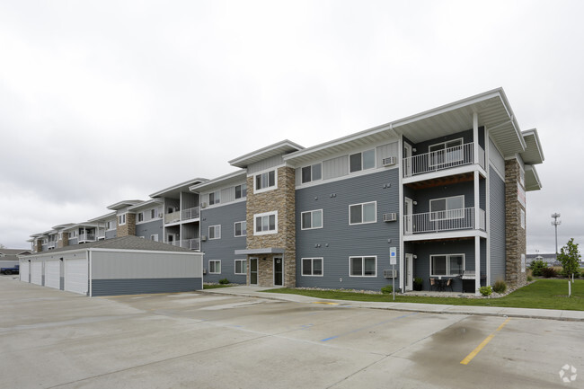 Building Photo - West Lake II Apartments