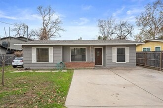 Building Photo - 303 Irma Dr