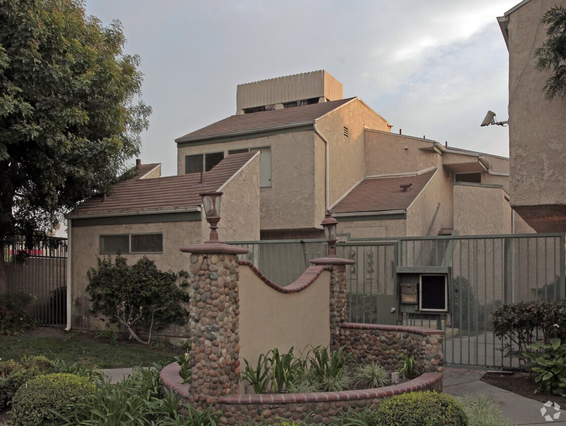 Foto del edificio - Casa Martha Apartments