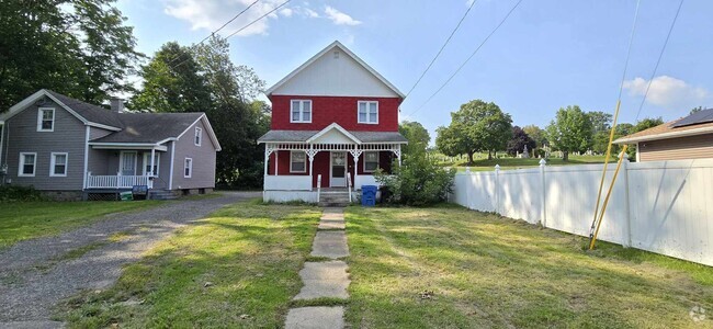 Building Photo - 126 Tompkins St