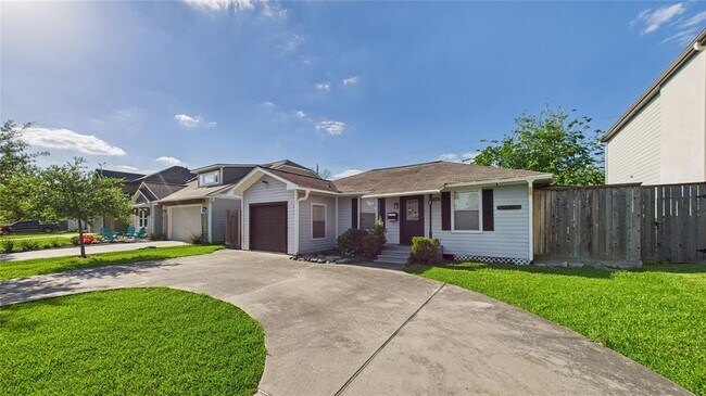 Building Photo - 1658 Du Barry Ln