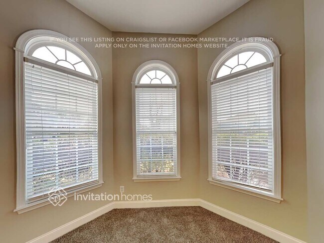 Building Photo - 3310 Pebble Ridge Ln