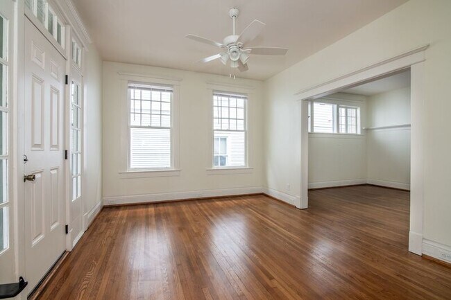 Foto del edificio - 1217 15th Ave S