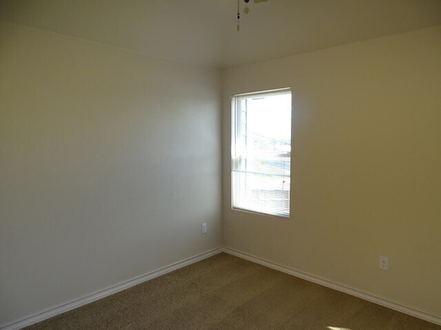 Building Photo - 6022 Jax Wy