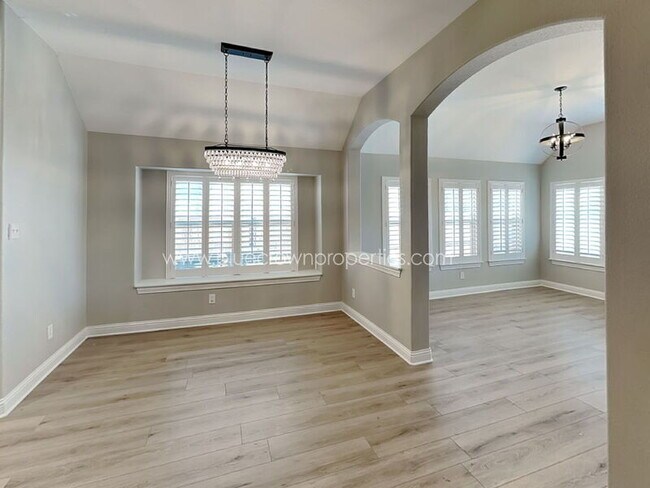 Foto del edificio - 12600 Saratoga Springs Cir