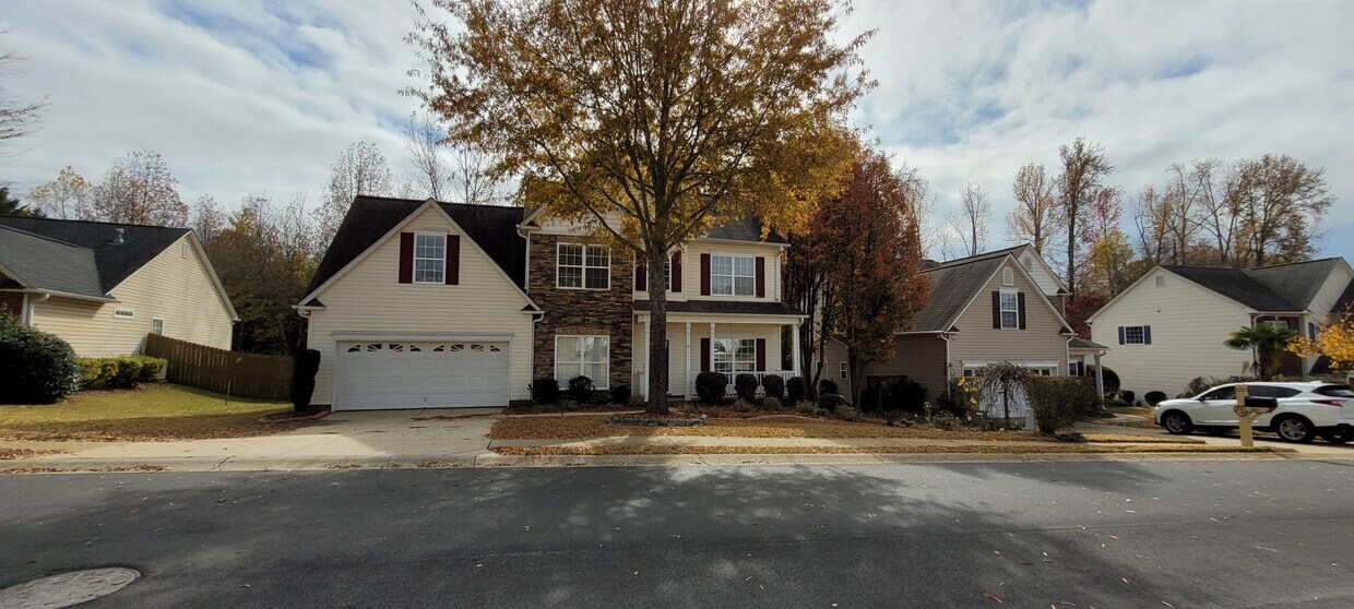 Primary Photo - 341 Milhaven Dr