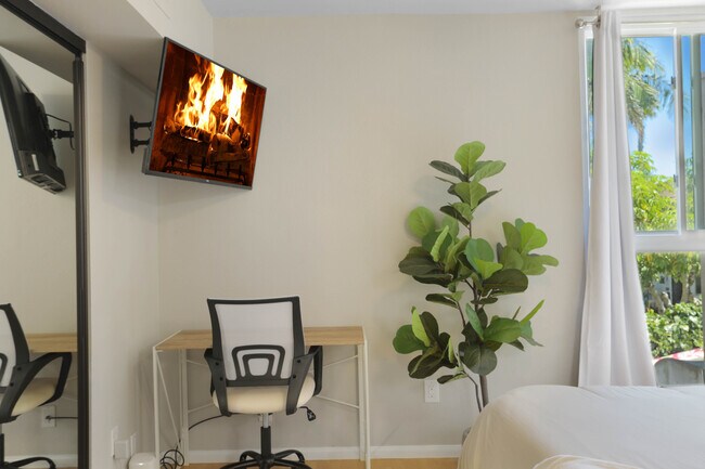 Building Photo - 3054 Rue D’Orleans