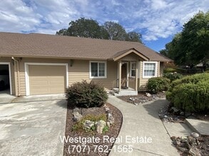 Building Photo - 180 Rock Rose Ln