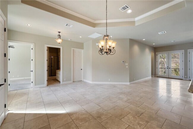 Building Photo - 1 Chandon Ln
